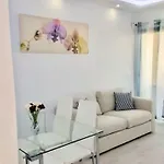 Les Au Club Paraiso *